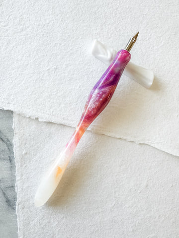 Calligraphy Pen Holder: Aurora