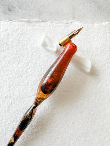 Calligraphy Pen Holder: Canela