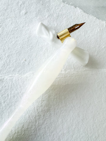 Calligraphy Pen Holder: Snowstorm