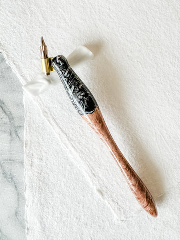 Calligraphy Pen Holder: Formalities