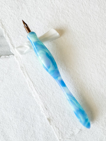 Calligraphy Pen Holder: Neverland