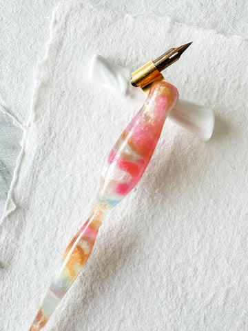 Calligraphy Pen Holder: Melody