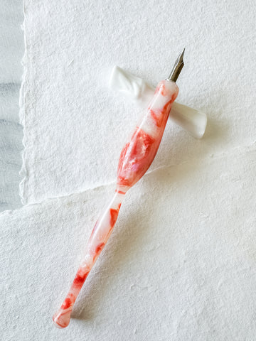 Calligraphy Pen Holder: Glory