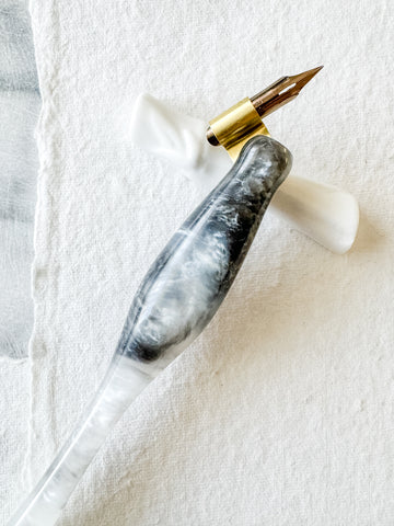 Calligraphy Pen Holder: Loft