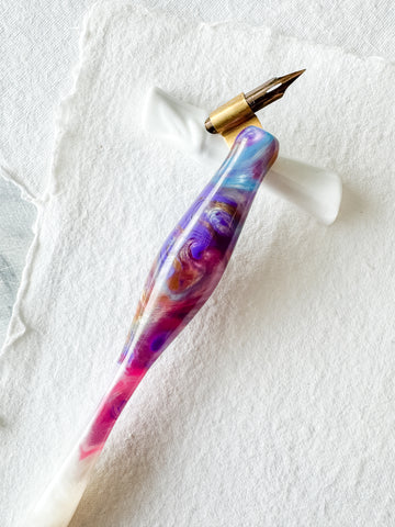 Calligraphy Pen Holder: Aurora
