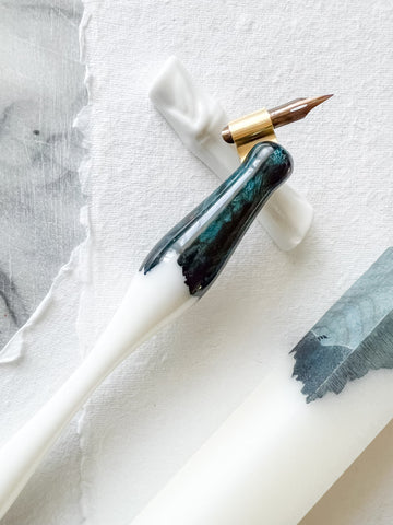 Calligraphy Pen Holder: Azul