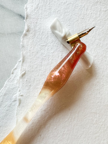 Calligraphy Pen Holder: Champagne