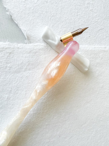 Calligraphy Pen Holder: Nectar