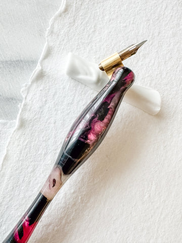 Calligraphy Pen Holder: Cabernet
