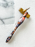 Calligraphy Pen Holder: Bouquet