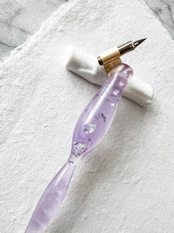 Calligraphy Pen Holder: Lilac